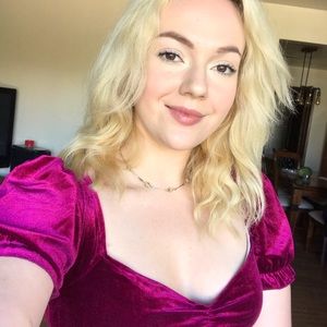 Meet your Posher, Tia